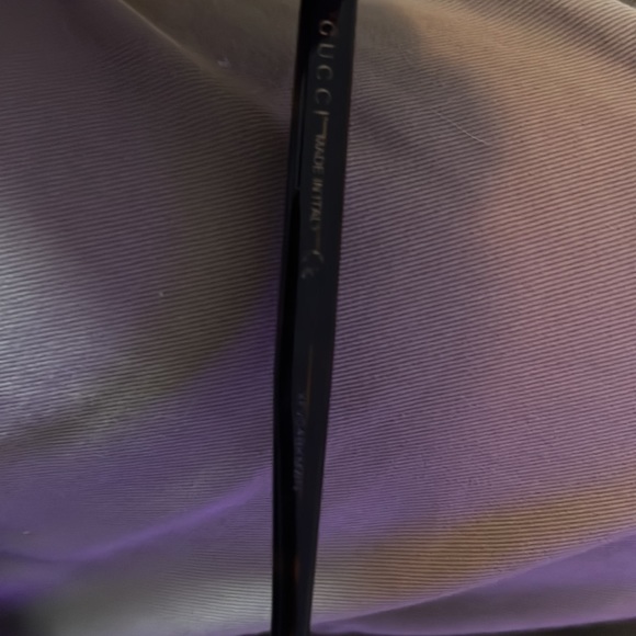 Gucci Tortoise Shell Sunglasses - Picture 2 of 9